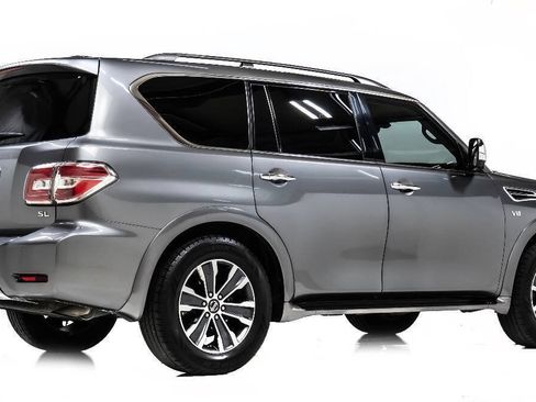Used 2017 Nissan Armada SL RWD image 4