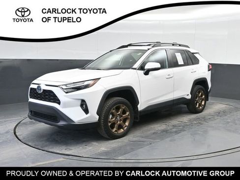 Used 2023 Toyota RAV4 AWD Hybrid image 7