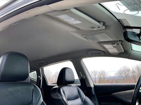 Used 2015 Nissan Murano SL w/ Cargo Package image 20