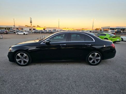 Used 2019 Mercedes-Benz E 300 image 4