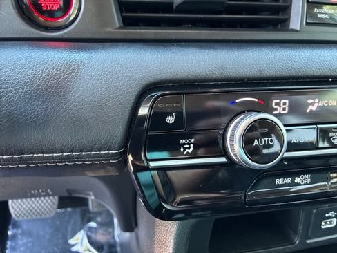 Used 2023 Honda Pilot EX-L image 16