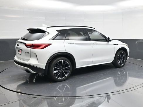 Used 2023 INFINITI QX50 Sport image 3