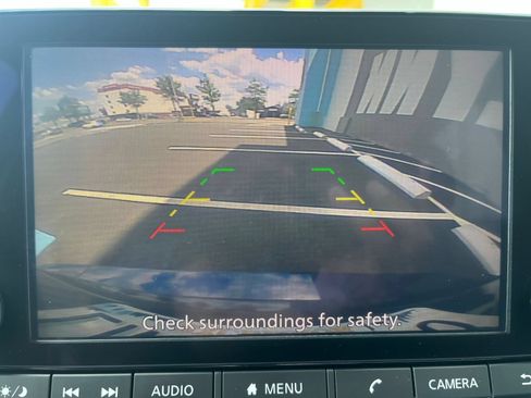 Used 2025 Nissan Rogue SV AWD/4WD image 27