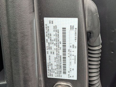 Used 2025 Ford Escape ST-Line image 60