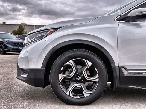 Used 2019 Honda CR-V Touring image 14