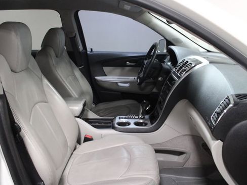 Used 2012 GMC Acadia SLT FWD image 23