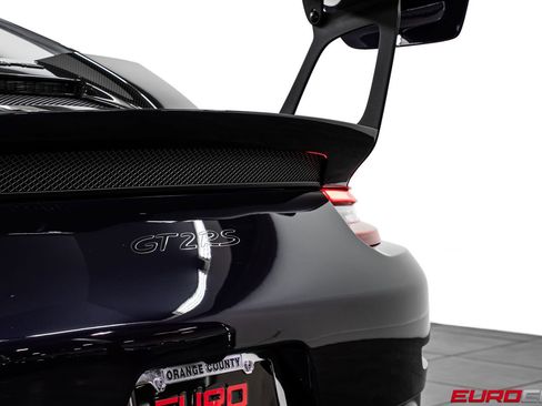 Used 2018 Porsche 911 GT2 RS RWD image 27