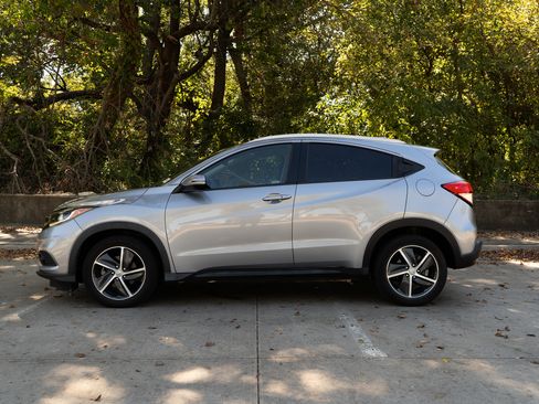 Certified 2022 Honda HR-V EX image 6