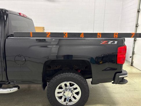 Used 2018 Chevrolet Silverado 2500 LT w/ All Star Edition AWD/4WD image 10
