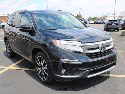 Used 2019 Honda Pilot Elite image 4