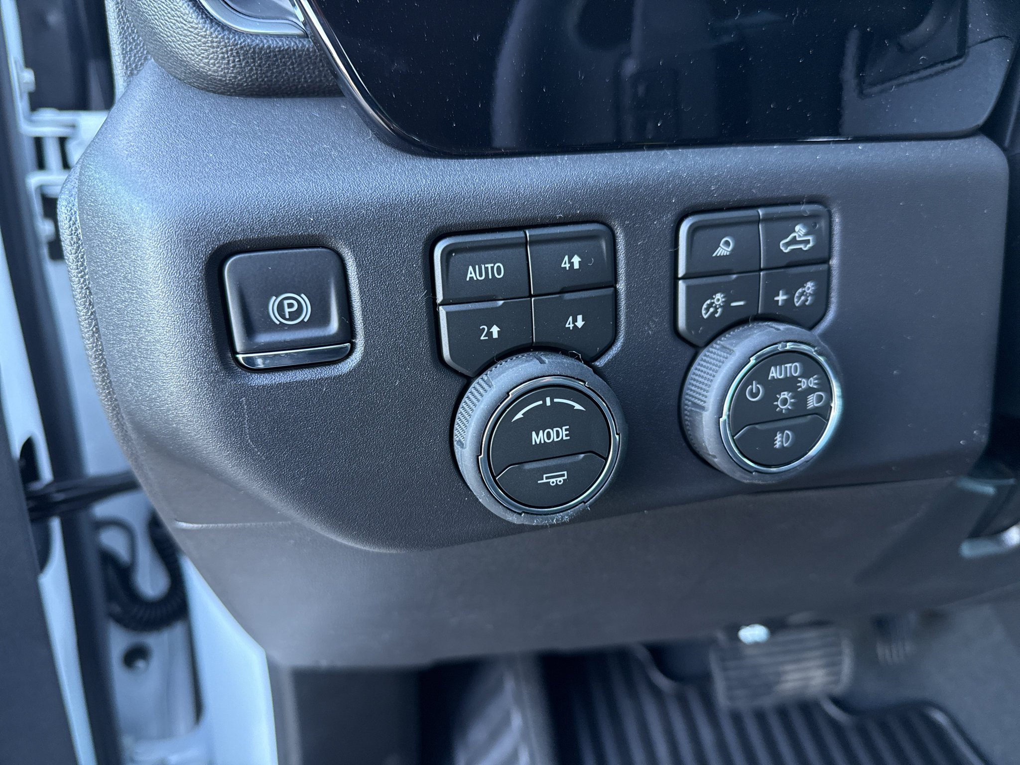 New 2026 Chevrolet Silverado 1500 RST w/ Safety Package AWD/4WD image 18