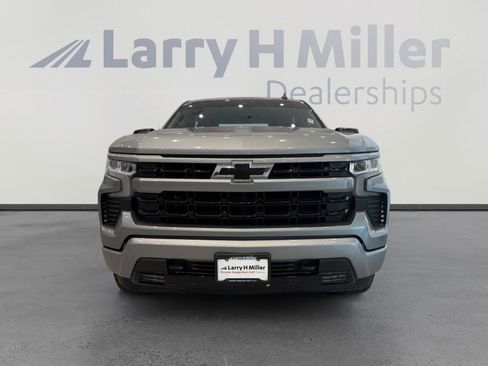 Used 2023 Chevrolet Silverado 1500 RST AWD/4WD image 8