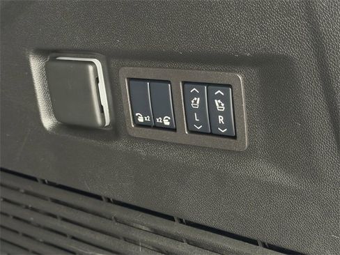 Certified 2024 Chevrolet Tahoe RST w/ Luxury Package image 33