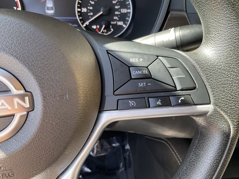 Used 2023 Nissan Altima 2.5 SV image 30