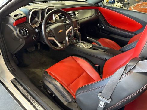 Used 2015 Chevrolet Camaro SS w/ RS Package image 36