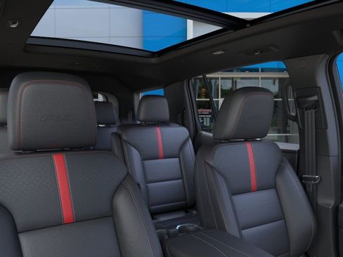 New 2026 Chevrolet Traverse RS w/ LPO, Floor Liner Package image 24