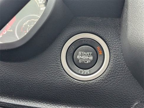 Used 2024 RAM 3500 Big Horn image 25