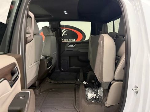 New 2026 GMC Sierra 1500 SLT w/ SLT Premium Plus Package AWD/4WD image 15