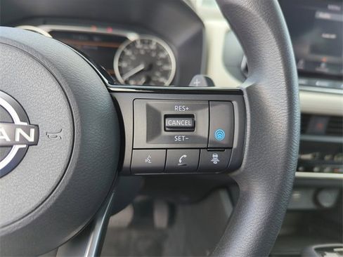 Certified 2023 Nissan Rogue SV image 37