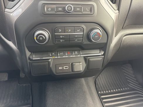 Certified 2022 Chevrolet Silverado 1500 Custom w/ Safety Confidence Package image 28