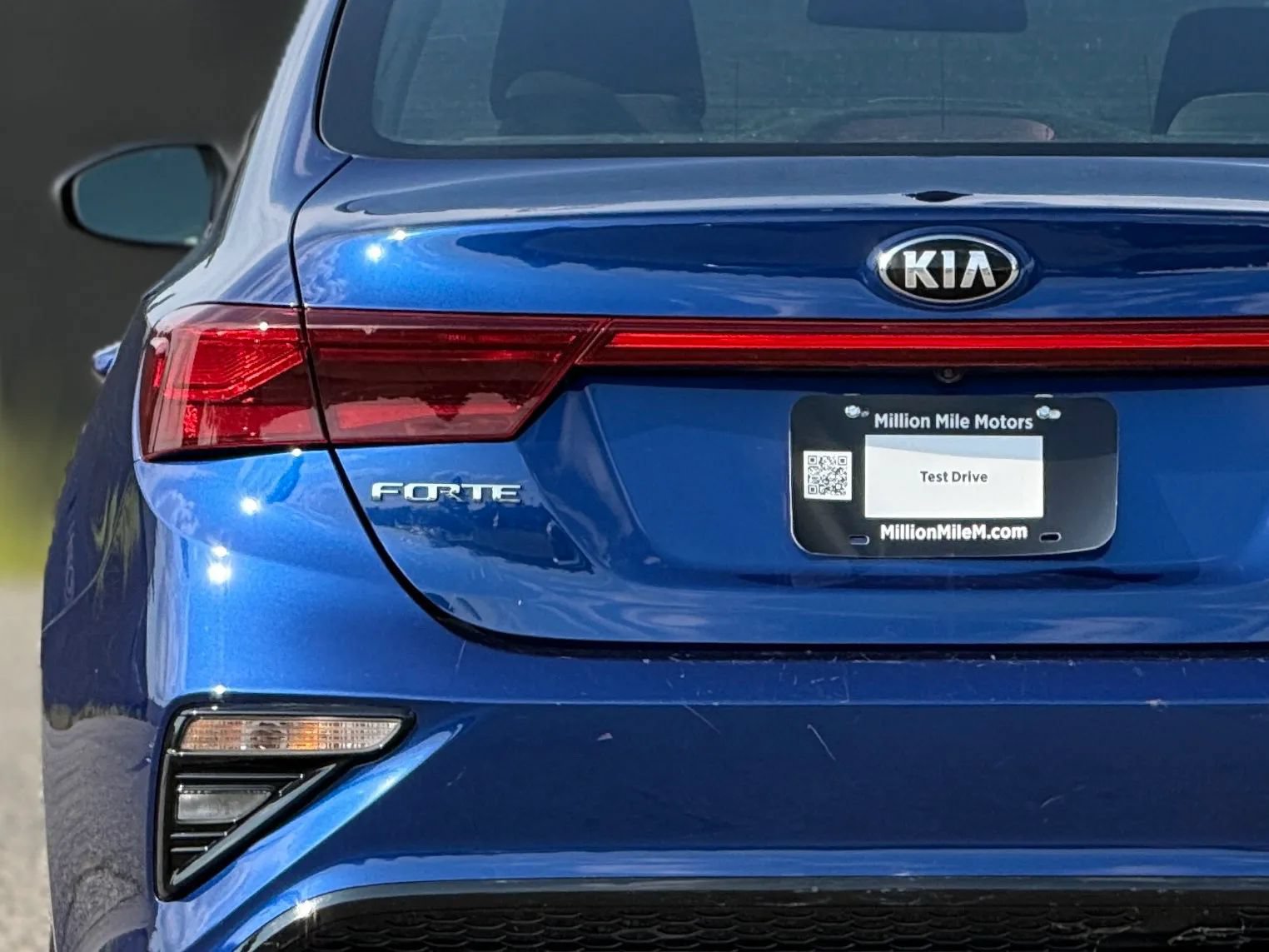 Used 2019 Kia Forte LXS FWD image 13