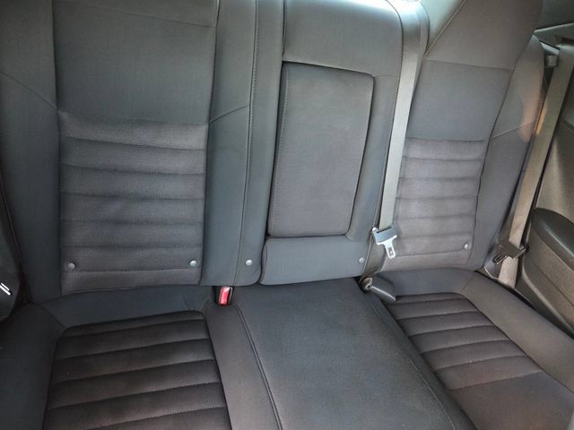 Used 2010 Dodge Challenger SE RWD image 15