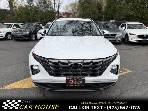 Used 2022 Hyundai Tucson SEL w/ Convenience + Premium Package AWD/4WD image 4