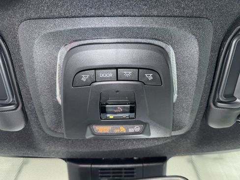 New 2026 Toyota Corolla SE w/ SE Package FWD image 24
