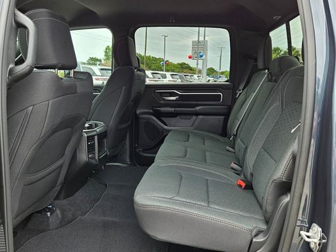 New 2025 RAM 1500 Big Horn AWD/4WD image 11
