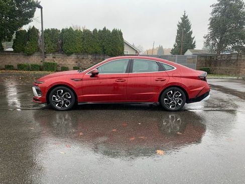 Certified 2024 Hyundai Sonata SEL image 2