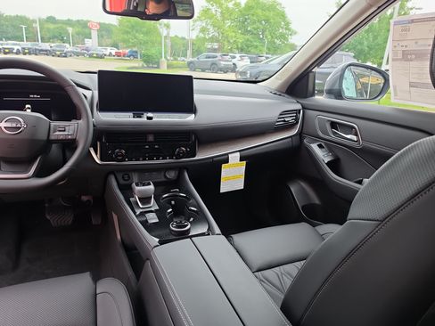 New 2026 Nissan Rogue Platinum w/ Platinum Premium Package AWD/4WD image 19