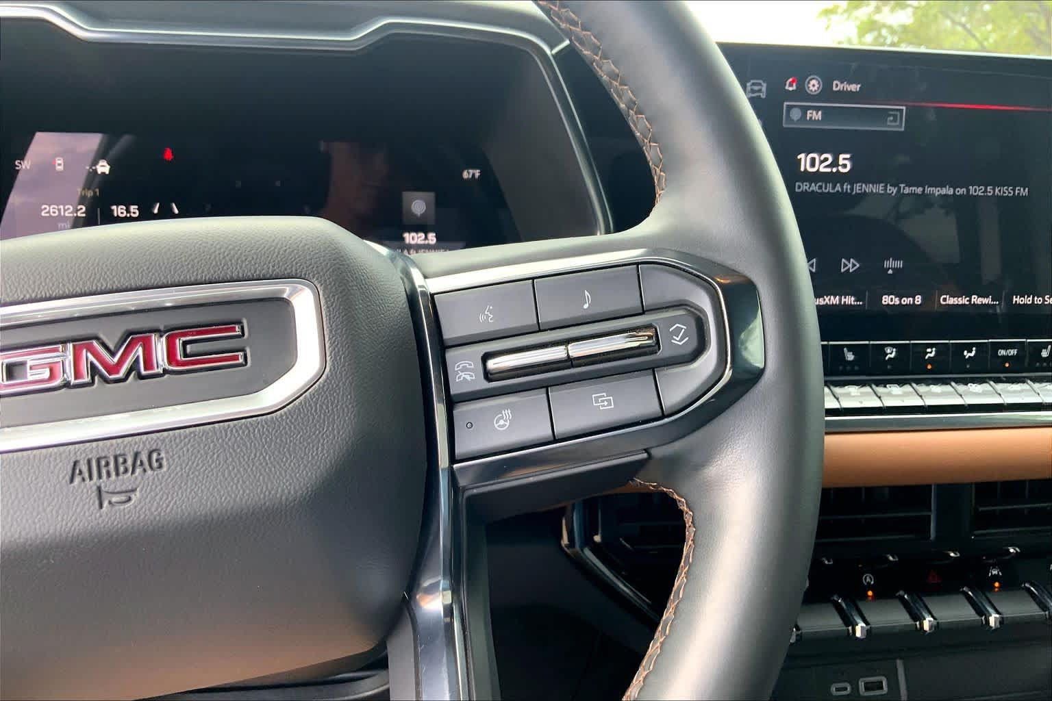 Used 2024 GMC Canyon AT4 w/ AT4 Premium Package AWD/4WD image 25