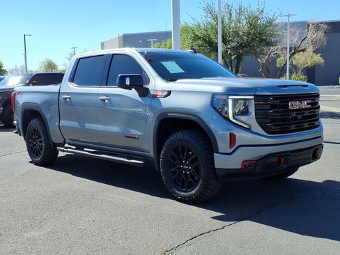 Used 2023 GMC Sierra 1500 Elevation w/ Elevation Premium Package image 7