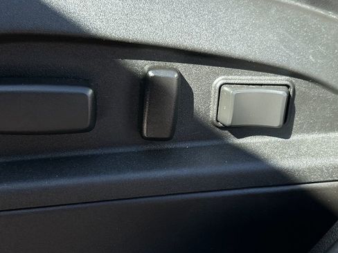 Used 2015 Chevrolet Equinox LT w/ Power Convenience Package image 32