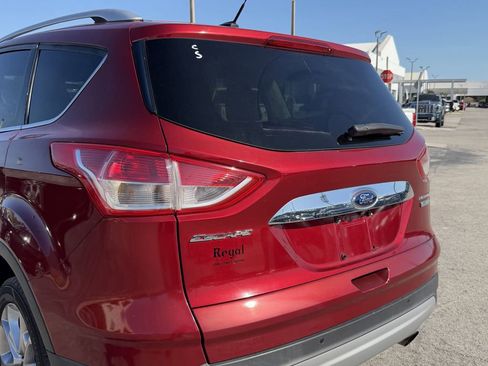 Used 2014 Ford Escape Titanium FWD image 11
