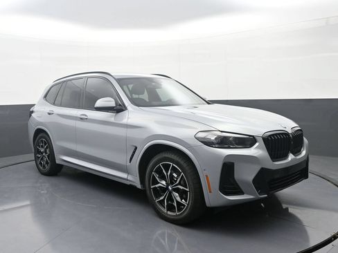 Used 2023 BMW X3 xDrive30i w/ M Sport Package AWD/4WD image 3