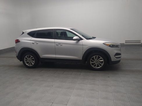 Used 2018 Hyundai Tucson SE FWD image 11