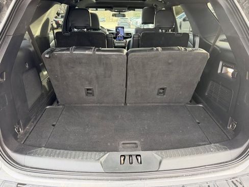 Used 2022 Ford Explorer ST w/ Equipment Group 401A image 7