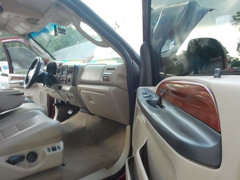 Used 2006 Ford F250 Lariat AWD/4WD image 35