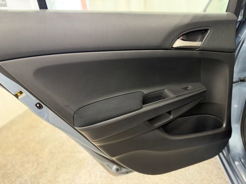 Used 2012 Honda Accord LX image 32