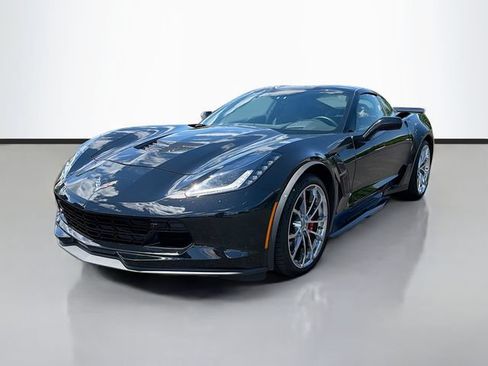 Used 2019 Chevrolet Corvette Grand Sport RWD image 3