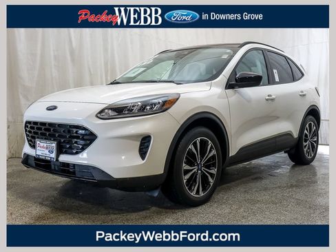Used 2022 Ford Escape SE w/ SE Sport Appearance Package AWD/4WD image 1