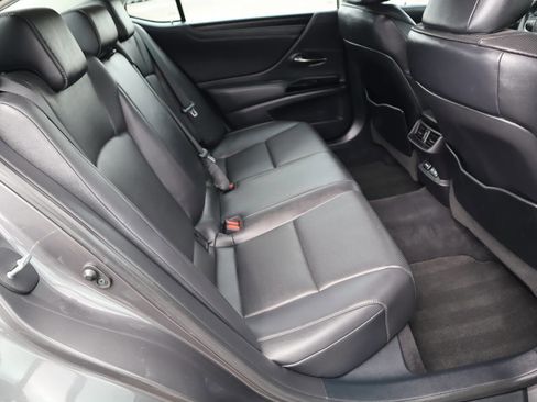 Used 2022 Lexus ES 350 w/ Premium Package image 33