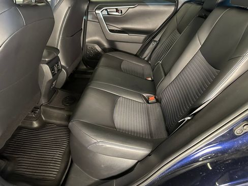 Used 2020 Toyota RAV4 XSE AWD/4WD image 20