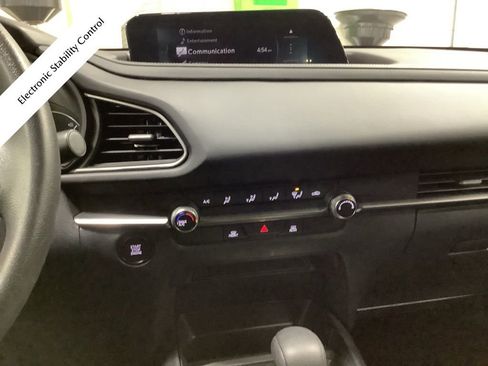 Certified 2025 MAZDA CX-30 AWD 2.5 S image 15