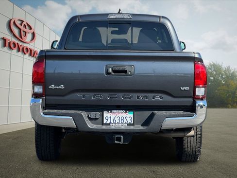 Certified 2023 Toyota Tacoma SR5 AWD/4WD image 4