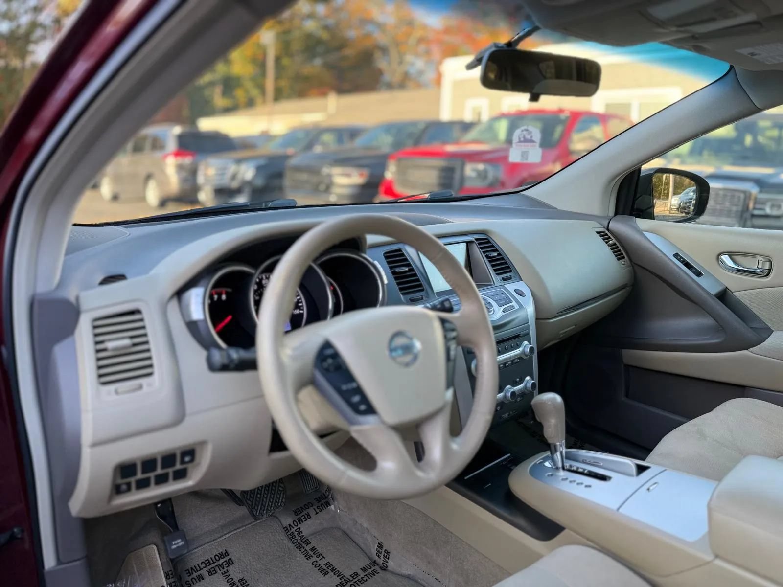 Used 2012 Nissan Murano SV AWD/4WD image 29