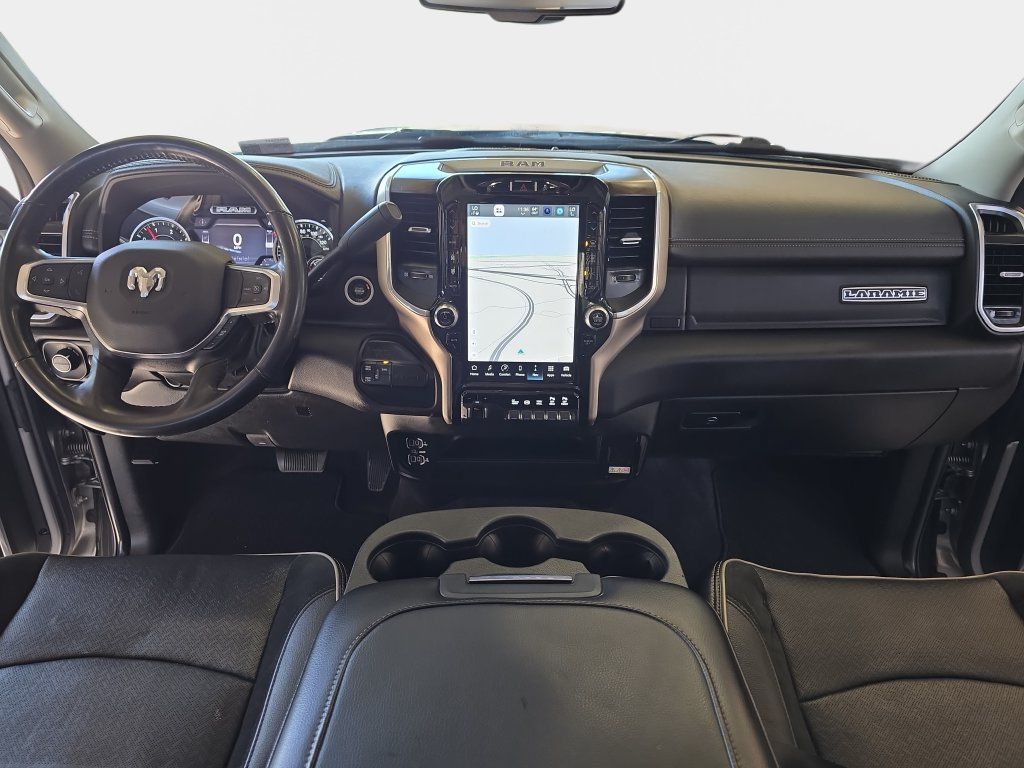 Used 2023 RAM 3500 Laramie AWD/4WD image 10