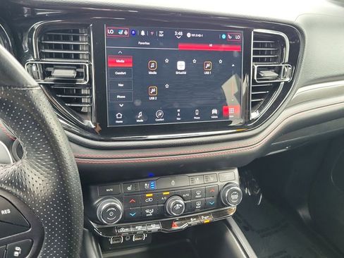 Certified 2024 Dodge Durango GT RWD image 8