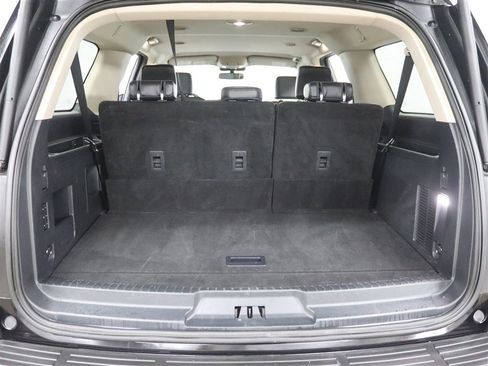 Used 2024 Ford Expedition Max XLT image 6